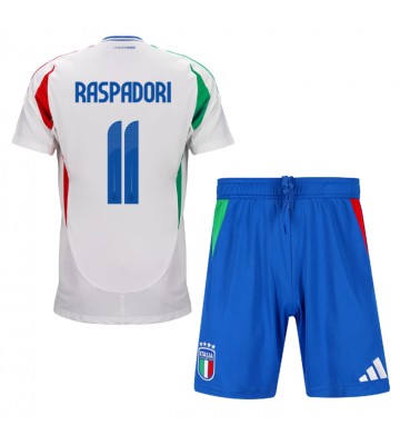 Italien Giacomo Raspadori #11 Borta Kläder Barn EM 2024 Kortärmad (+ Korta byxor)
